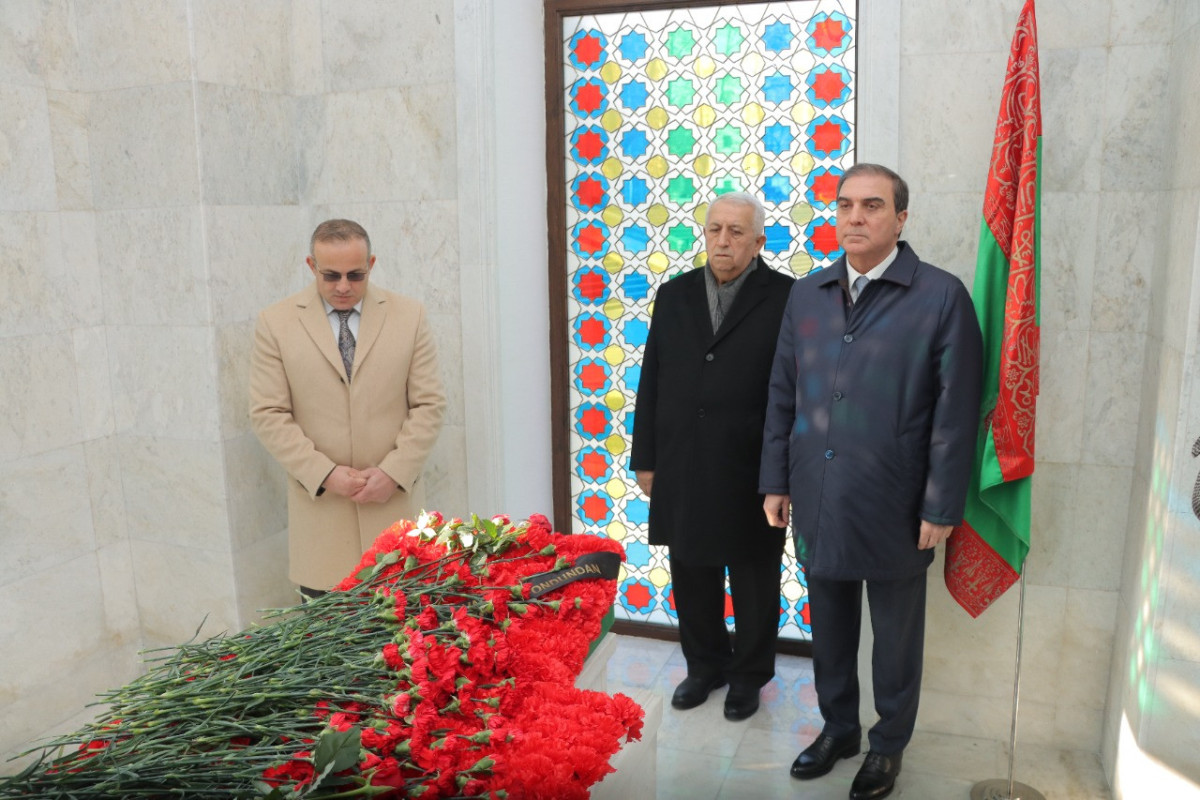 Gəncədə Cavad xanın xatirəsi yad edilib - FOTO 