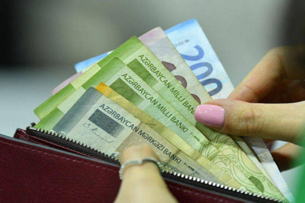 Azərbaycanda ötən il əhali vəsaitlərinin 52%-ni ərzağa xərcləyib