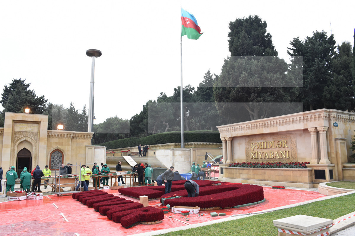 Баку готовится к годовщине трагедии 20 Января-ФОТО 