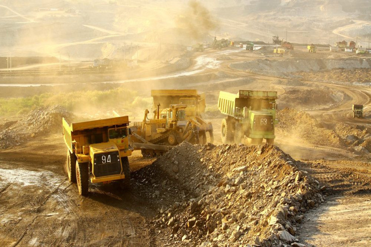 Добыча золота британской компанией в Азербайджане сократилась почти на 11%
