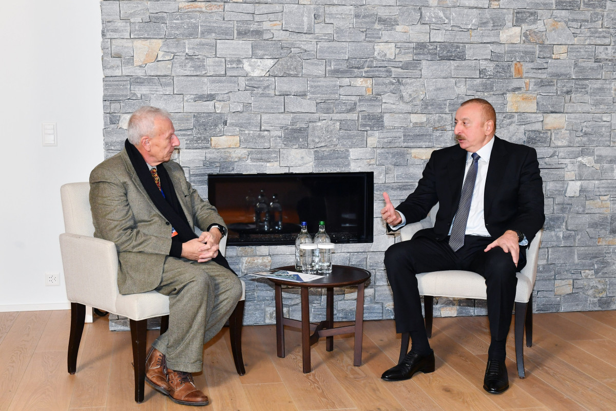 Prezident İlham Əliyevin Davosda “Kromatix SA” şirkətinin baş icraçı direktoru ilə görüşü olub