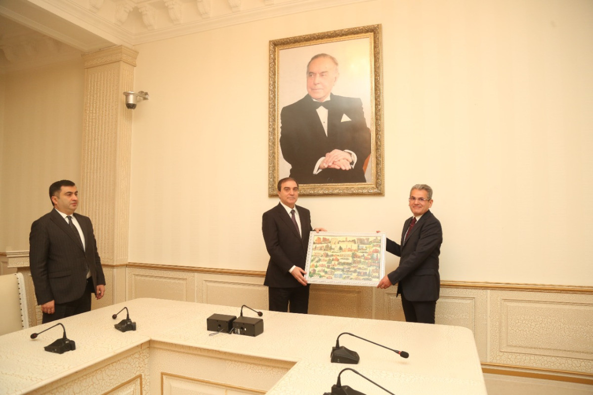 Niyazi Bayramov Türkiyənin Baş konsulu ilə görüşüb - FOTO 