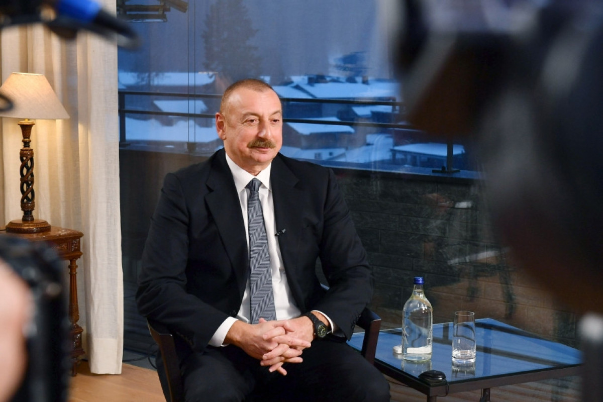 Prezident İlham Əliyev: Azərbaycan kimi ölkə üçün Çində iqtisadi artım olduqca vacibdir