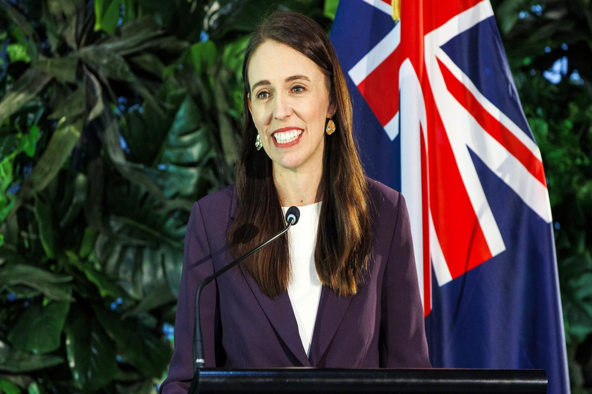 Yeni Zelandiyanın Baş naziri istefa verib