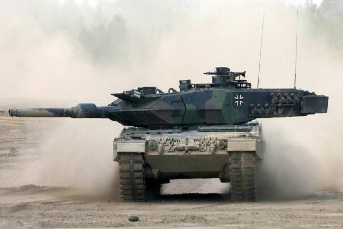 Almaniya “Leopard 2” tanklarını hansı halda Ukraynaya verəcəyini açıqlayıb