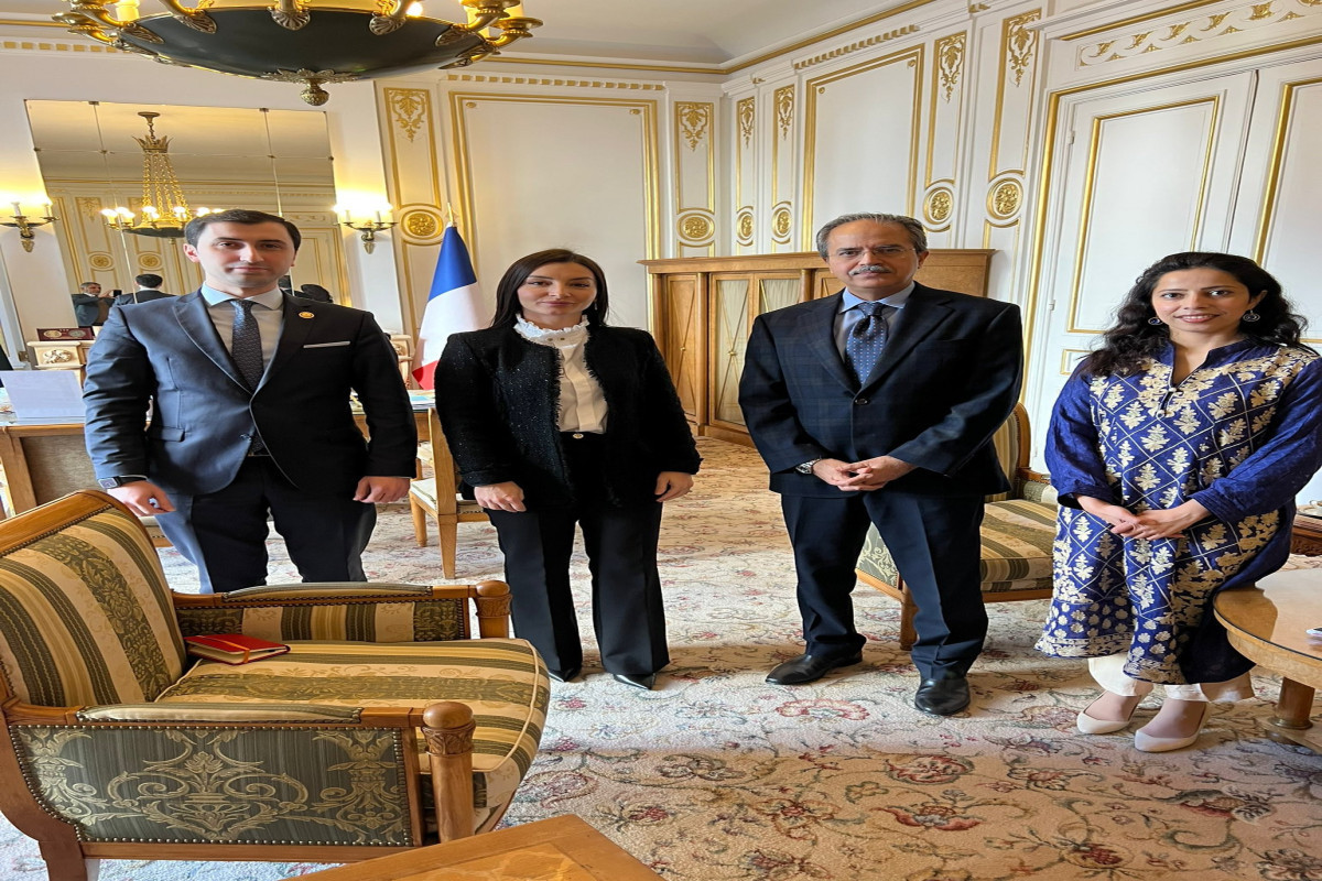 Azerbaijani ambassador met with Pakistani and Uzbek ambassadors to France