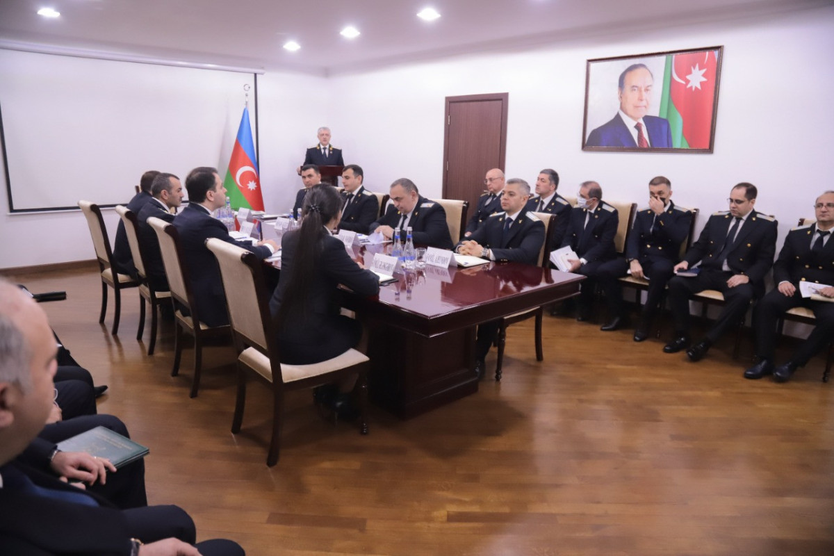 Axtarışda olanlar, itkin düşənlərin tapılması ilə bağlı tapşırıqlar verilib