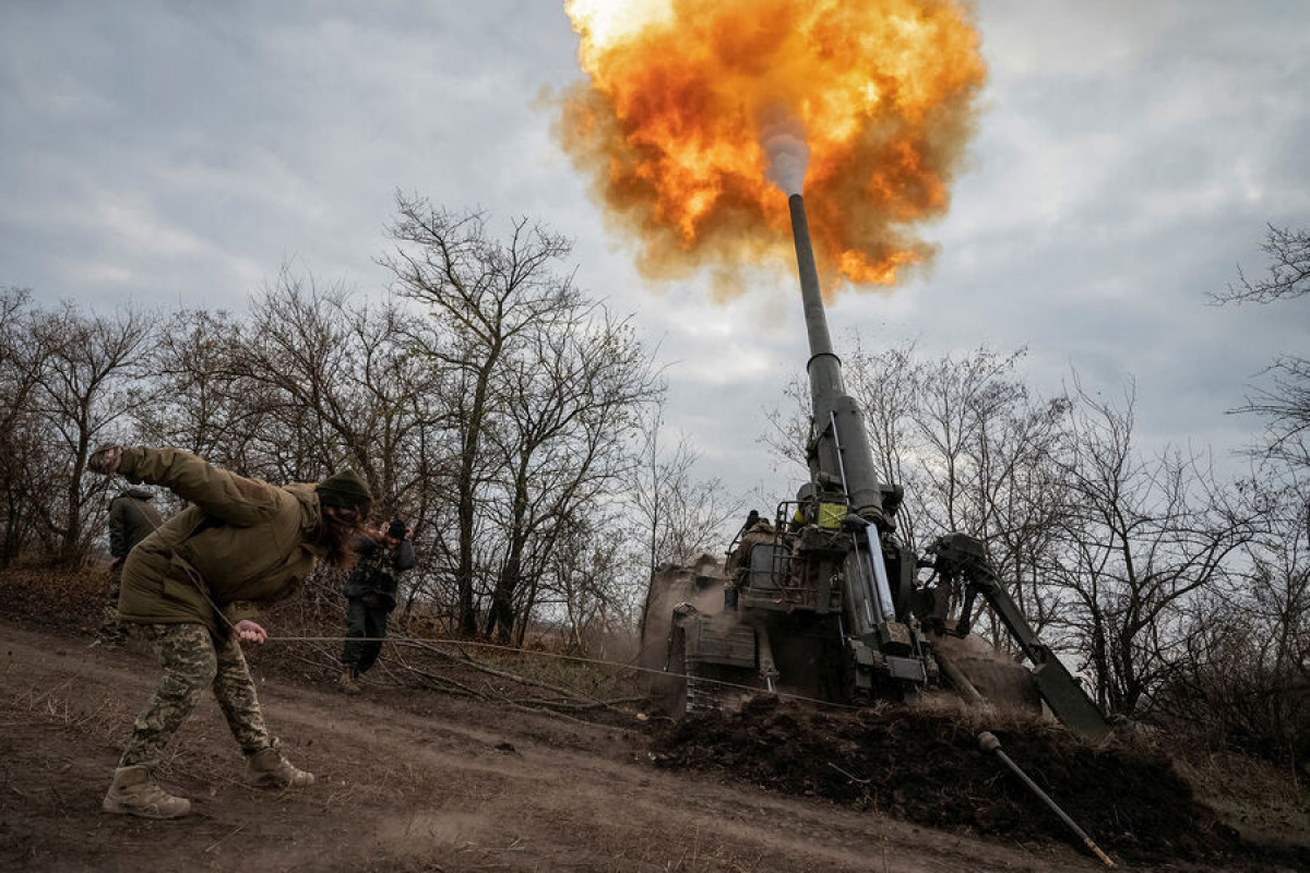 Литва передаст Украине десятки зенитных орудий и вертолеты