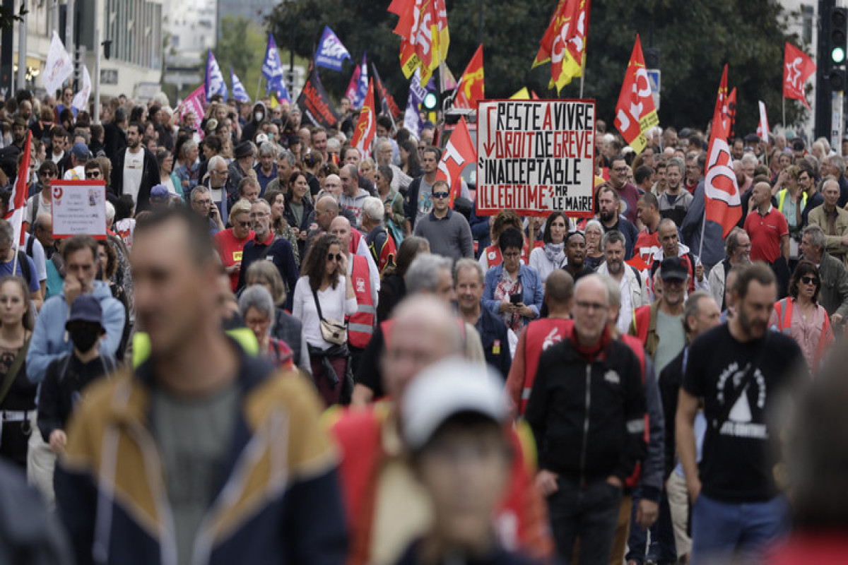Профсоюзы Франции анонсировали новую масштабную забастовку