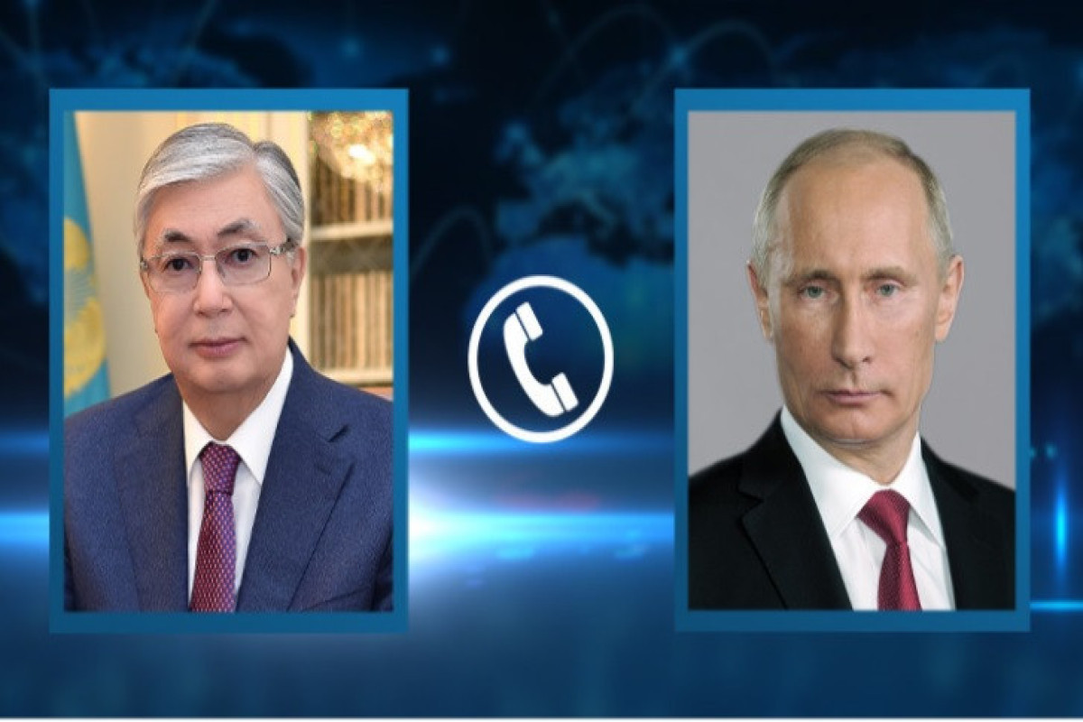 Russian President Vladimir Putin and Kazakhstan President Kasim-Jomart Tokayev