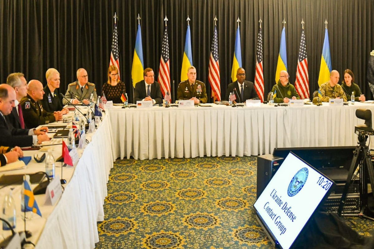 Проходит заседание Контактной группы по обороне Украины-ФОТО 