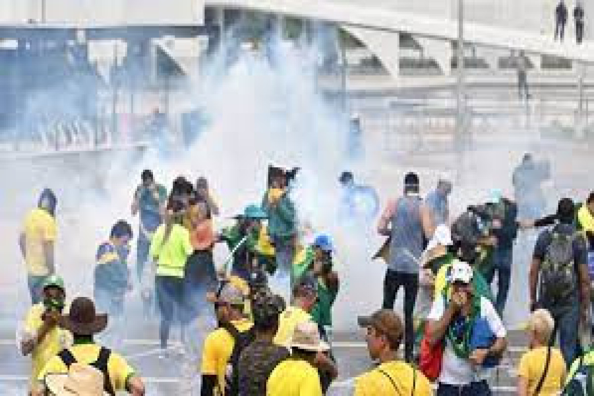 Минобороны Бразилии отрицает причастность ВС страны к погромам 8 января