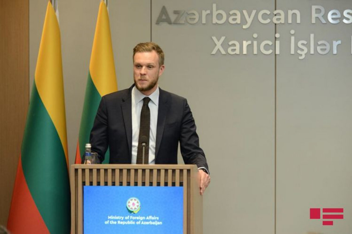 Litva XİN başçısı Qabrielius Landsberqis