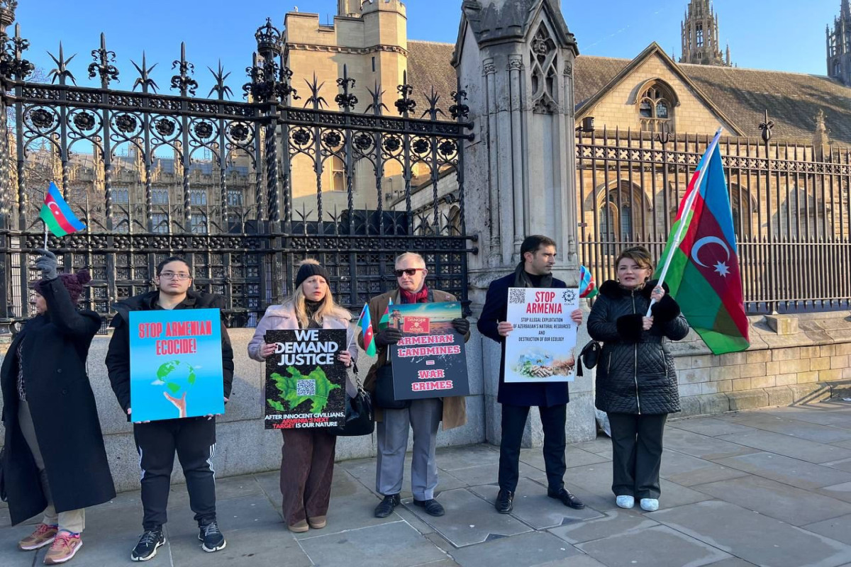 Protest against Armenia's eco-terrorism was held in front of the British Parliament-PHOTO 