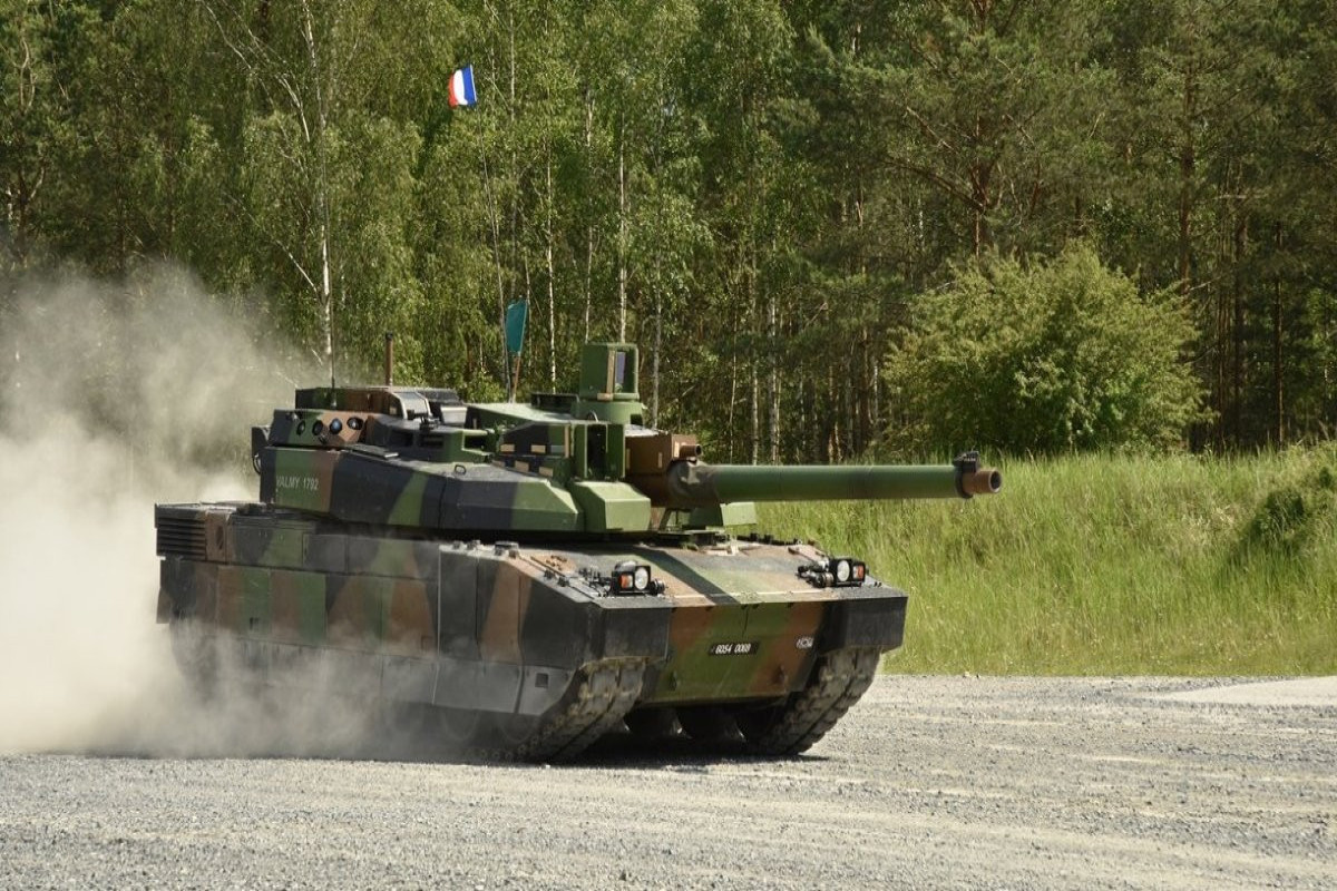 Макрон озвучил условия поставки танков Украине