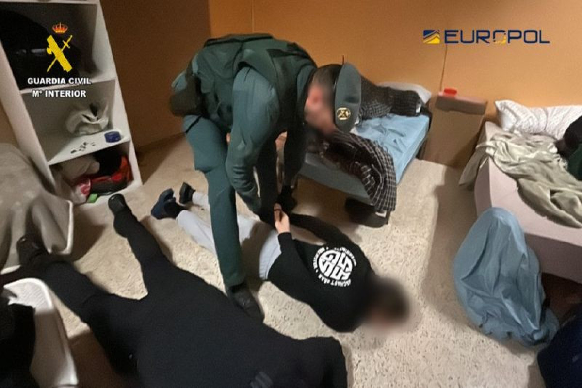 Полиция Испании накрыла подпольные табачные фабрики, где эксплуатировали украинских беженцев