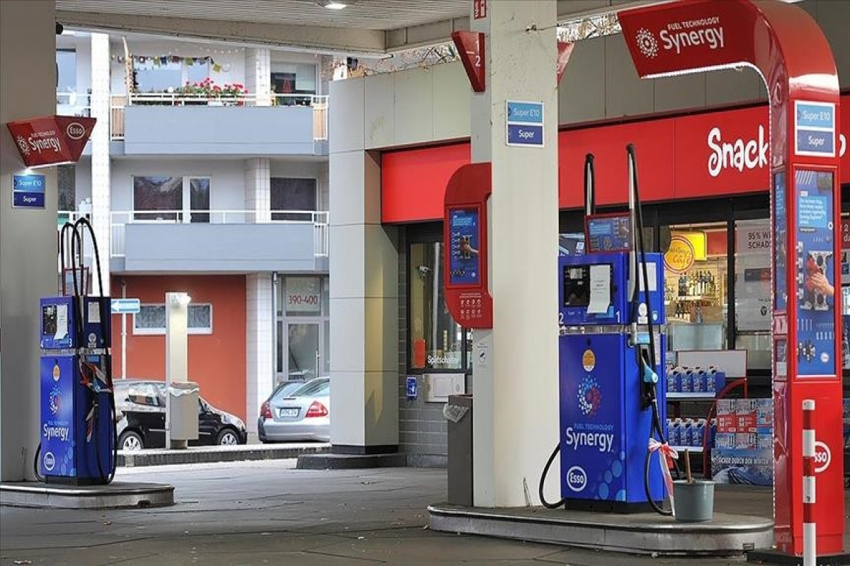 Italian fuel station operators stage strike amid rising prices