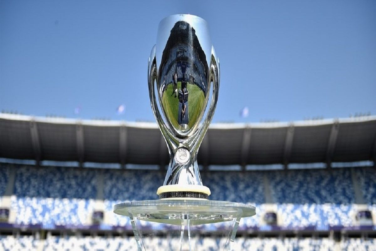 УЕФА перенес матч за Суперкубок из Казани в Афины