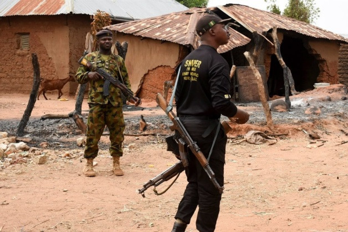 Bomb blast in central Nigeria kills 27 herders