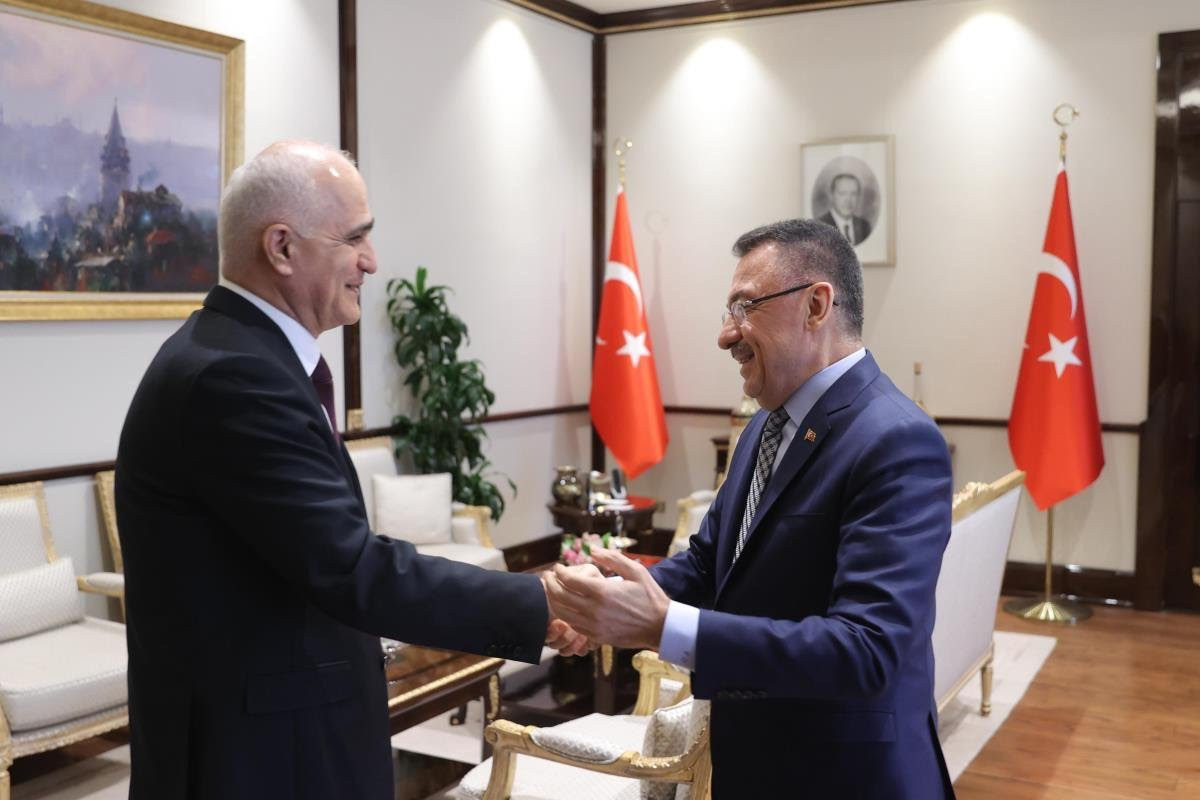 Şahin Mustafayev  Türkiyədə Fuat Oktayla görüşüb - YENİLƏNİB 