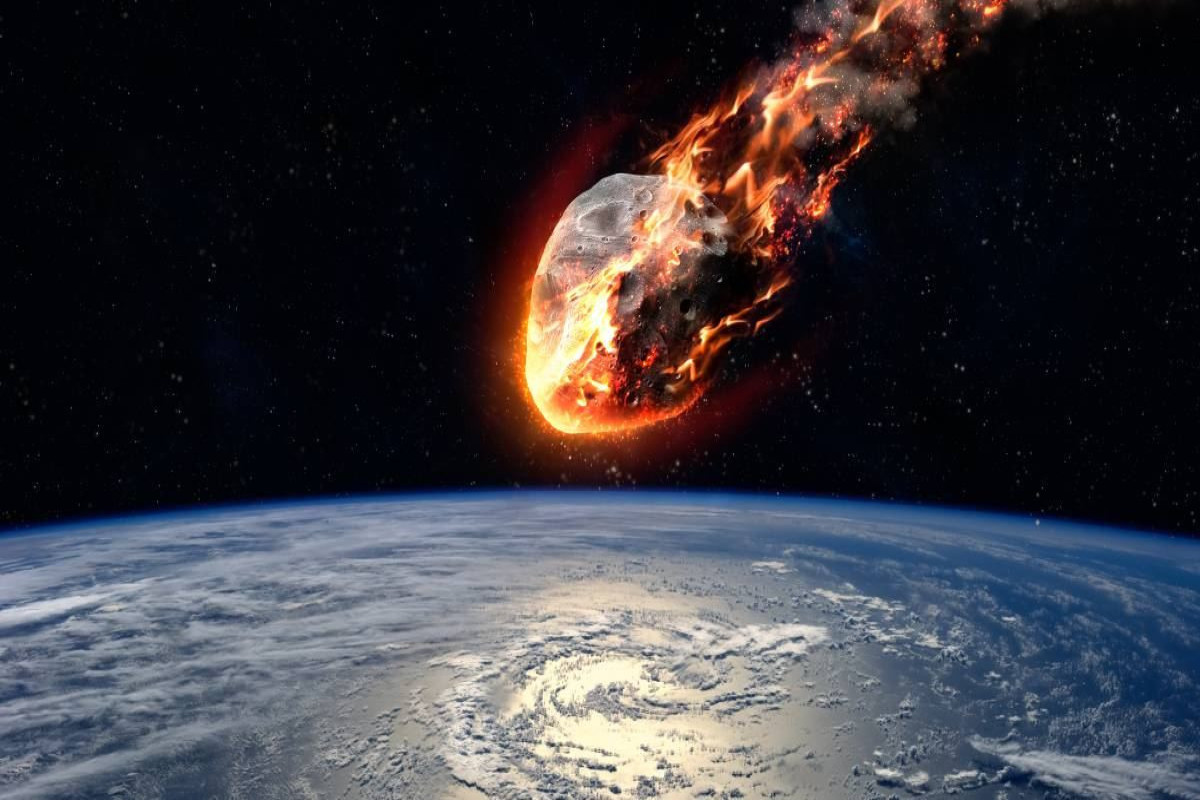 Asteroid passes closer than some satellites-PHOTO 