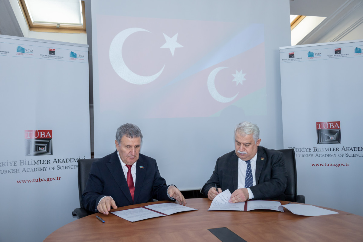 AMEA ilə Türkiyə Elmlər Akademiyası arasında əməkdaşlıq müqaviləsi imzalanıb
