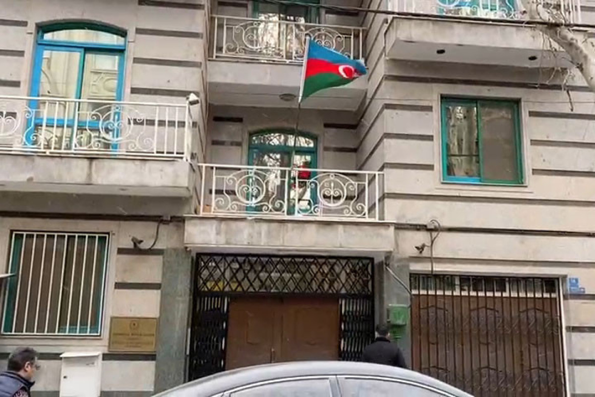 Armed attack on Azerbaijani Embassy in Iran leaves dead and injured: attacker detained-VIDEO -UPDATED 