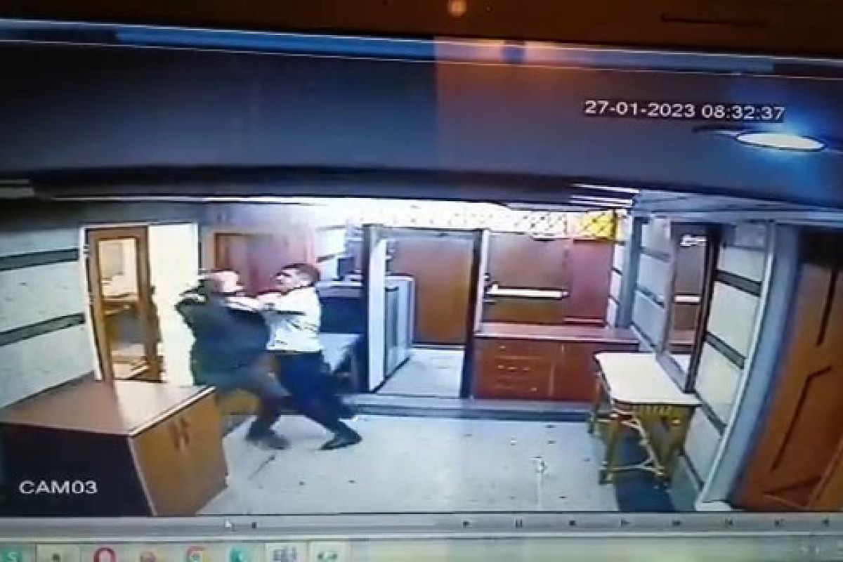 Footage of attack on Azerbaijani Embassy in Iran-VIDEO 