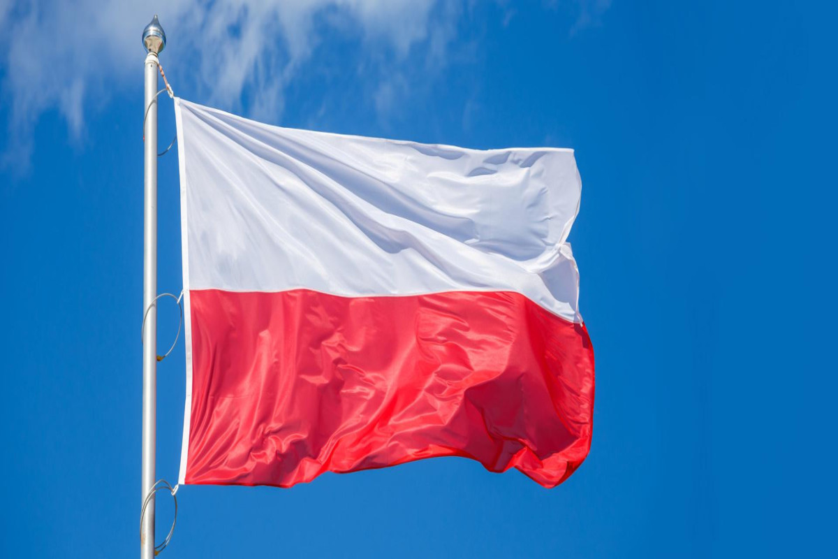 Посольство Польши осудило вооруженное нападение на посольство Азербайджана в Иране