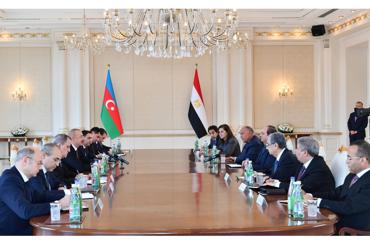 Presidents of Azerbaijan and Egypt held expanded meeting-UPDATED 