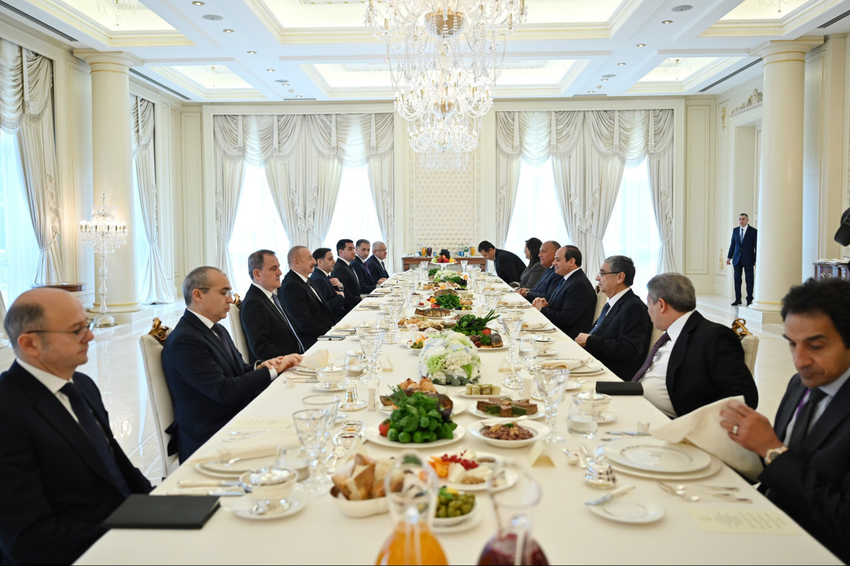 Dinner was hosted on behalf of President Ilham Aliyev in honor of President of Egypt Abdel Fattah El-Sisi