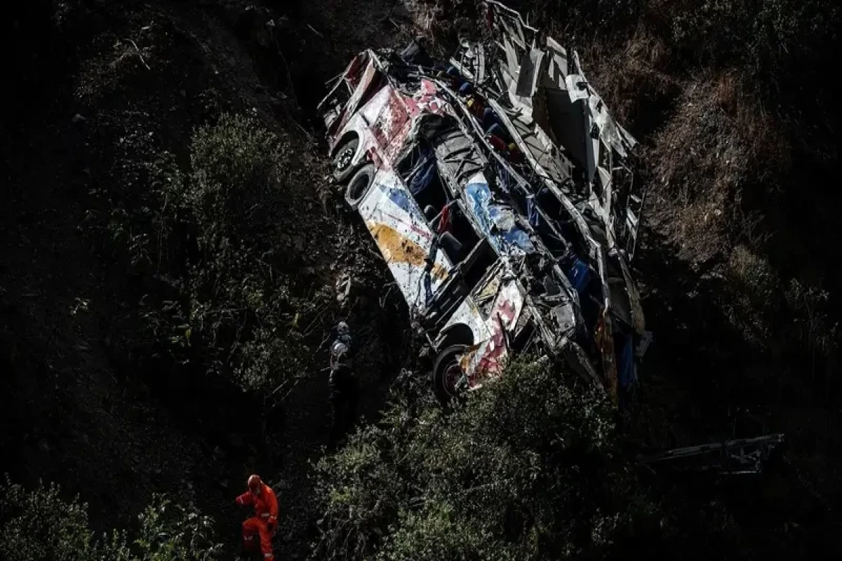 At least 25 die in Peru bus accident: Police