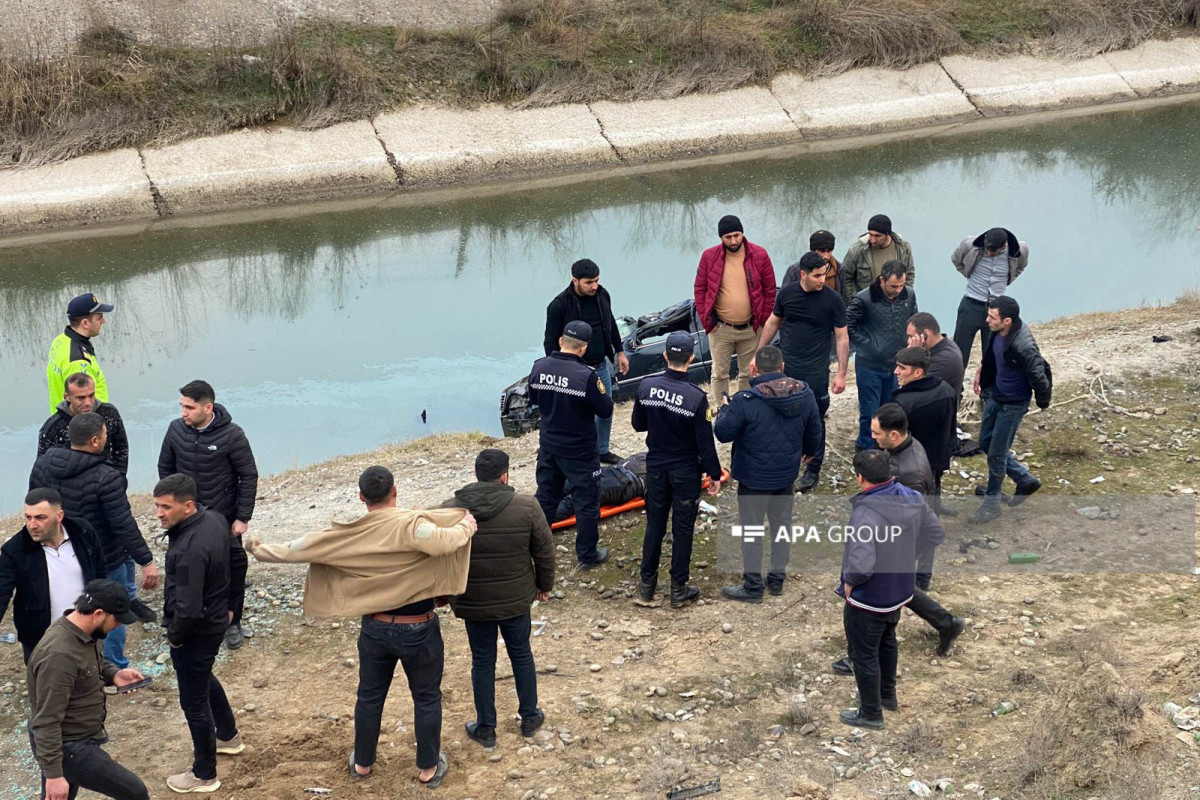 Beyləqanda maşın su kanalına aşıb, 3 nəfər ölüb - YENİLƏNİB  - VİDEO 