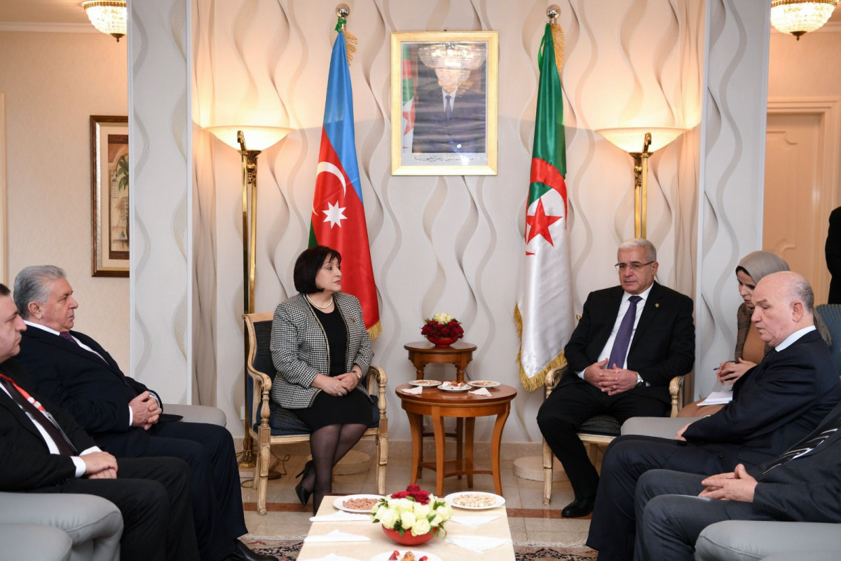 Azerbaijani and Algerian Speakers hold meeting