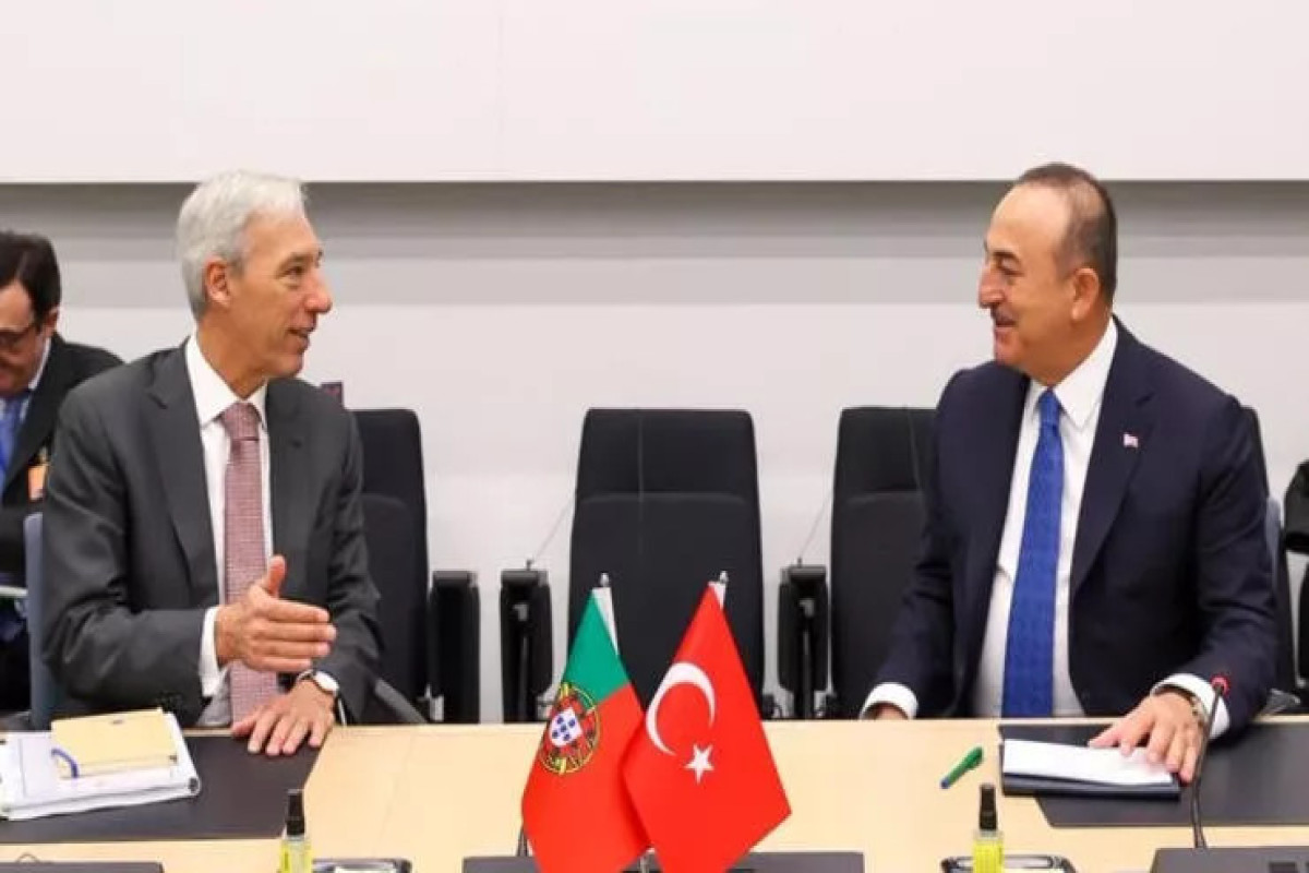Çavuşoğlu: Türkiyə NATO-nun genişlənməsinin əleyhinə deyil