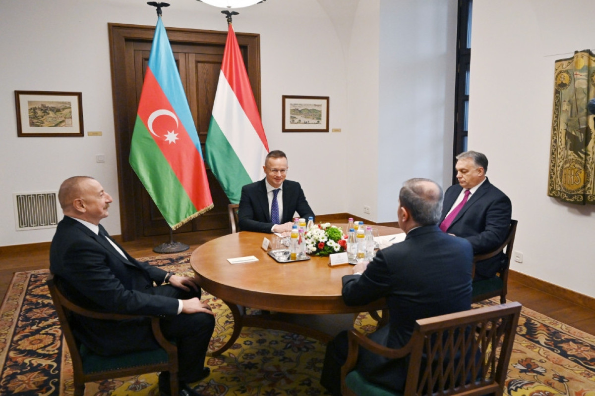 President Ilham Aliyev held meeting with Prime Minister of Hungary Viktor Orban in limited format