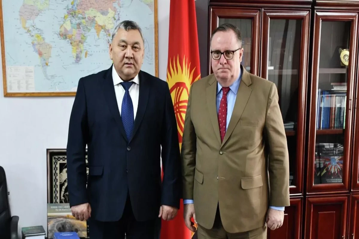 Секретарь Совбеза Кыргызстана обсудил с послом США вопросы региональной безопасности