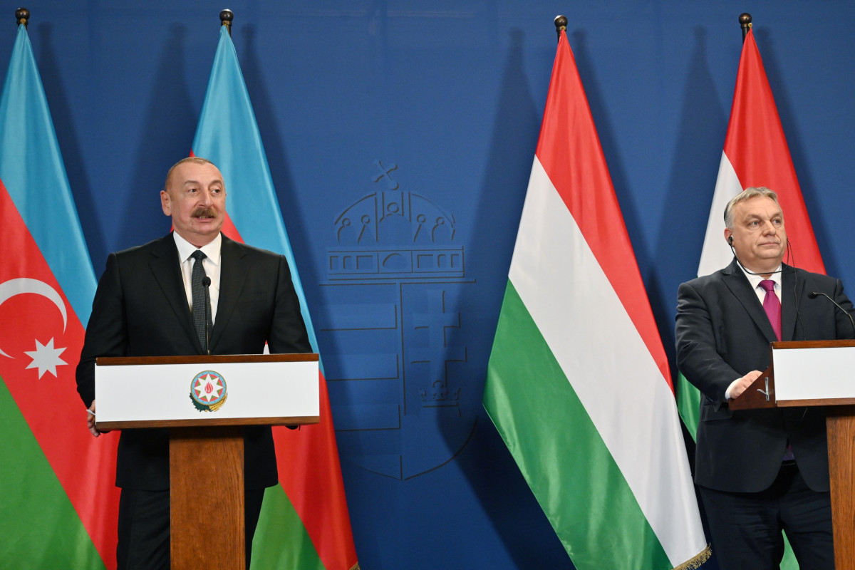 Президент Ильхам Алиев, Виктор Орбан