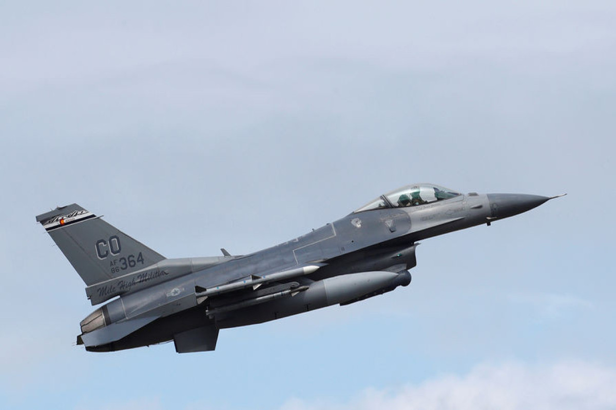 Премьер Нидерландов: Власти страны готовы рассмотреть запрос Киева на поставки F-16