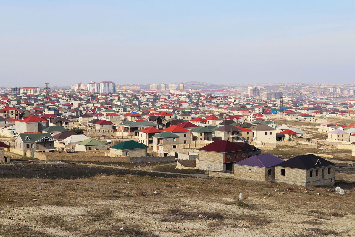 В Азербайджане обнародованы количество выявленных домов на землях сельхозназначения и сумма штрафов