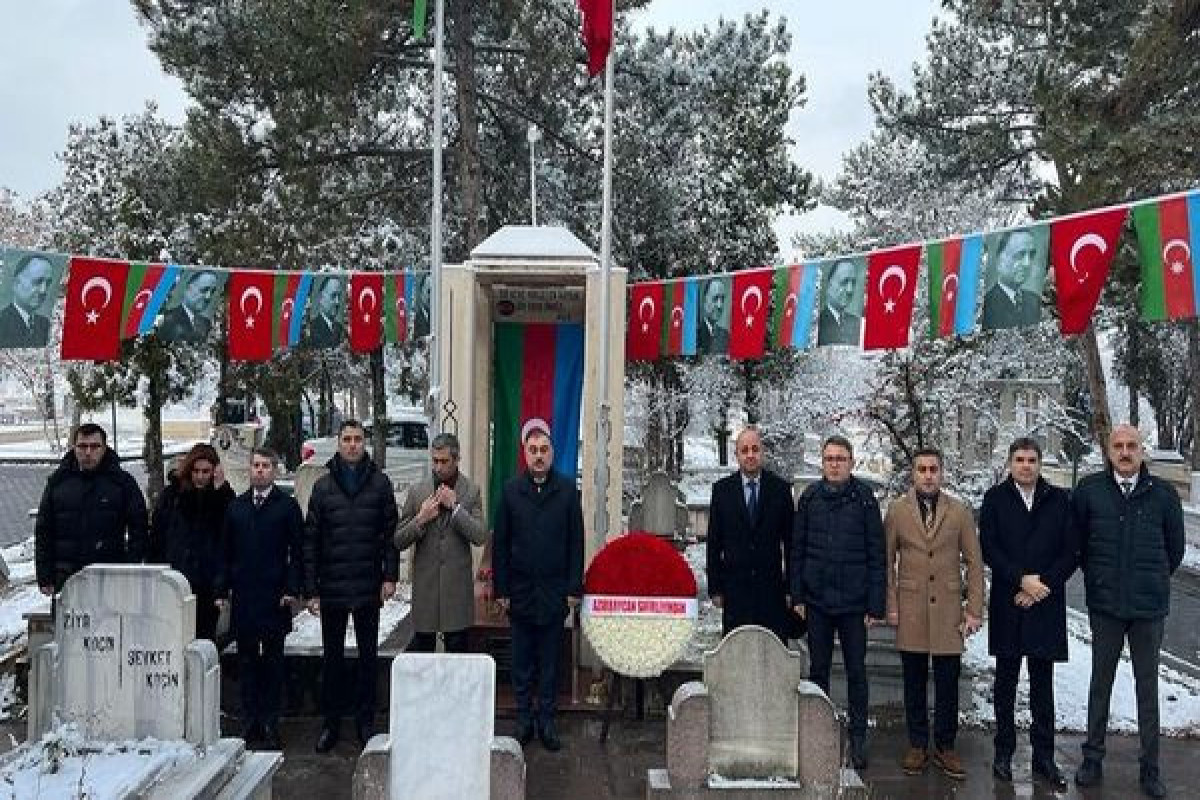 Azerbaijani ambassador to Turkiye visits Rasulzade