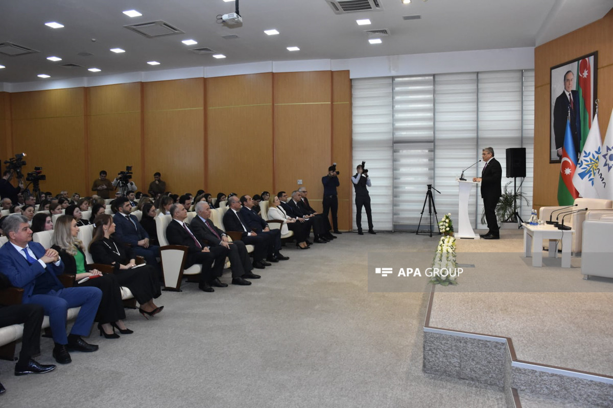 ANAMA və YAP “Heydər Əliyev - 100 il” adlı tədbir keçirib - FOTO 