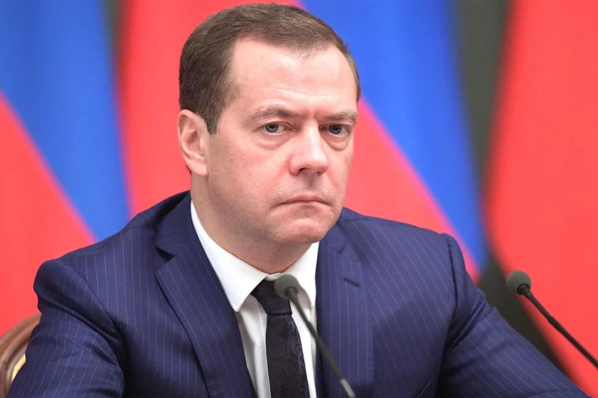 Medvedev: "Taxıl sazişinə xitam verilməlidir"