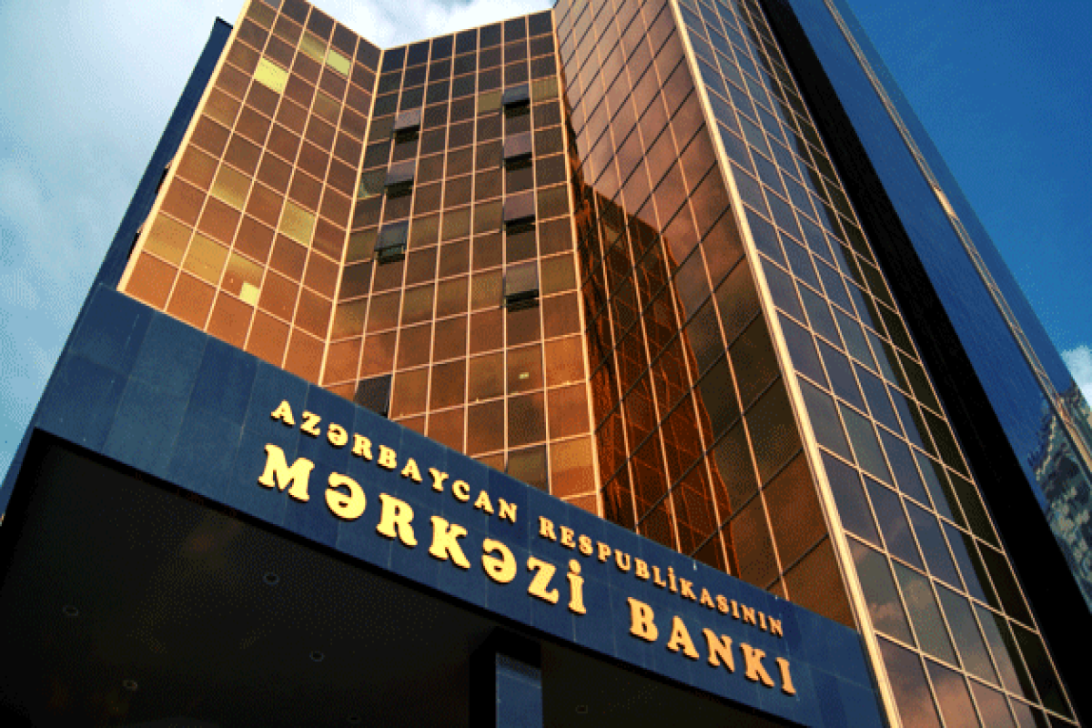 Mərkəzi Bankın rəhbərliyinə ödəmələr ötən il 2,5 mln. manatı ötüb