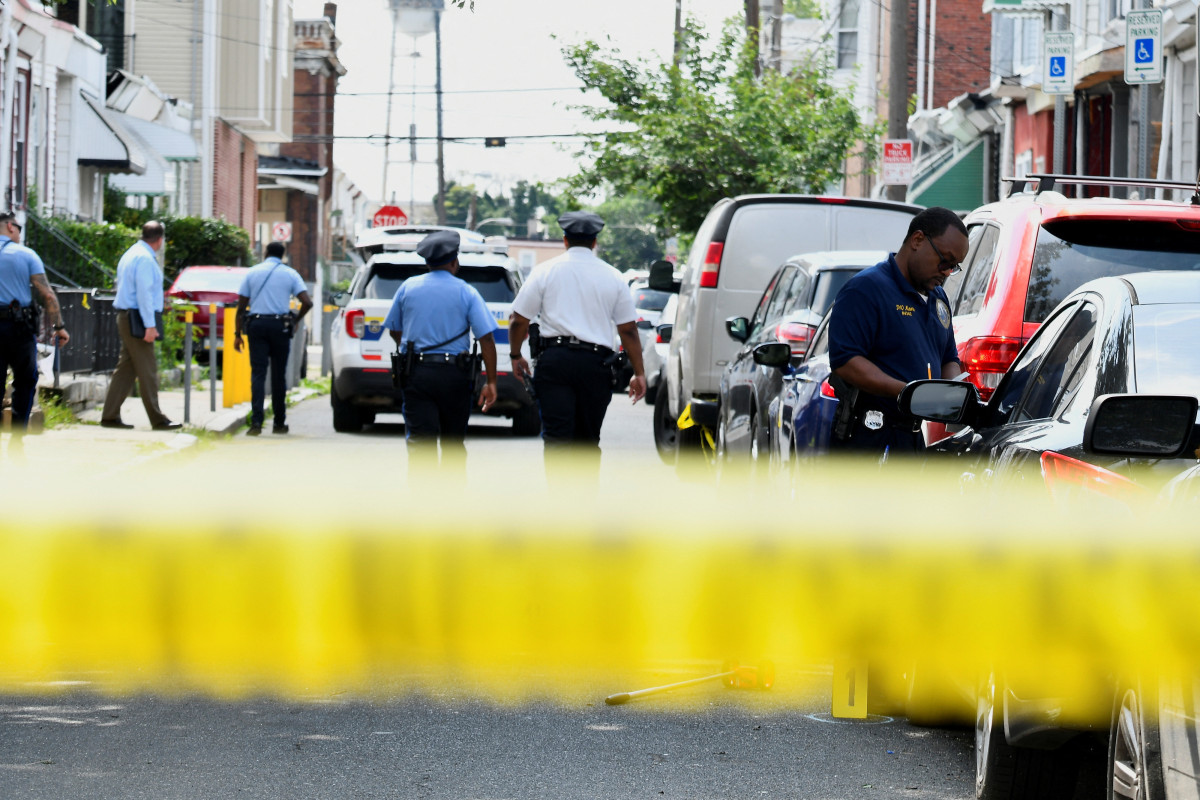 Ten dead, 38 wounded in three US mass shootings