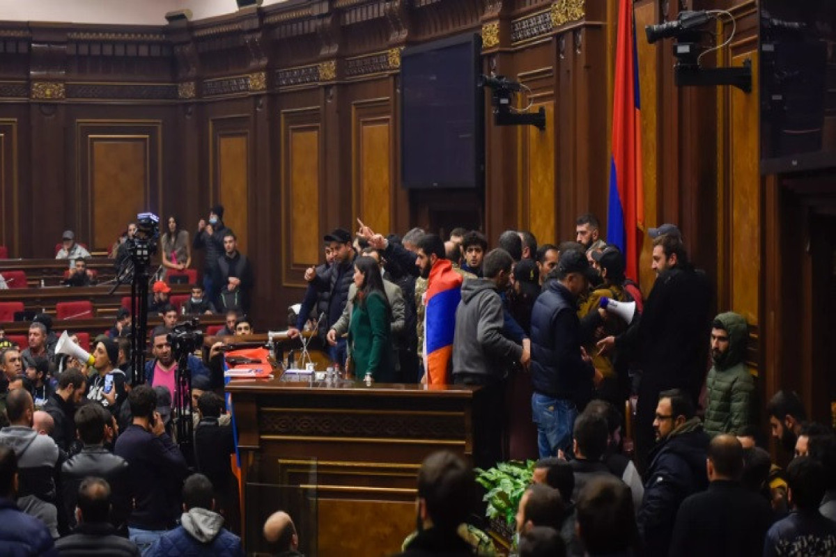Mirzoyanı öldürməyə cəhd edən şəxslərdən birinin işi məhkəməyə göndərilib