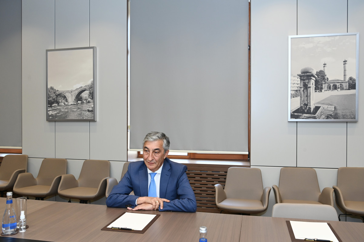 Azerbaijani Foreign Minister meets with Tajik ambassador
