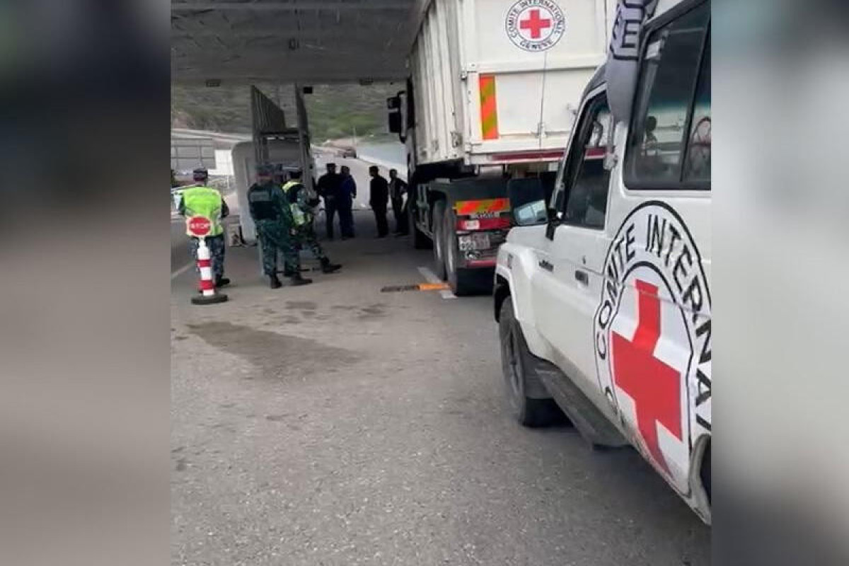 DSX: BQXK-ya aid nəqliyyat vasitələrində müxtəlif növ qaçaqmalın keçirilməsi cəhdləri aşkarlanıb - VİDEO 