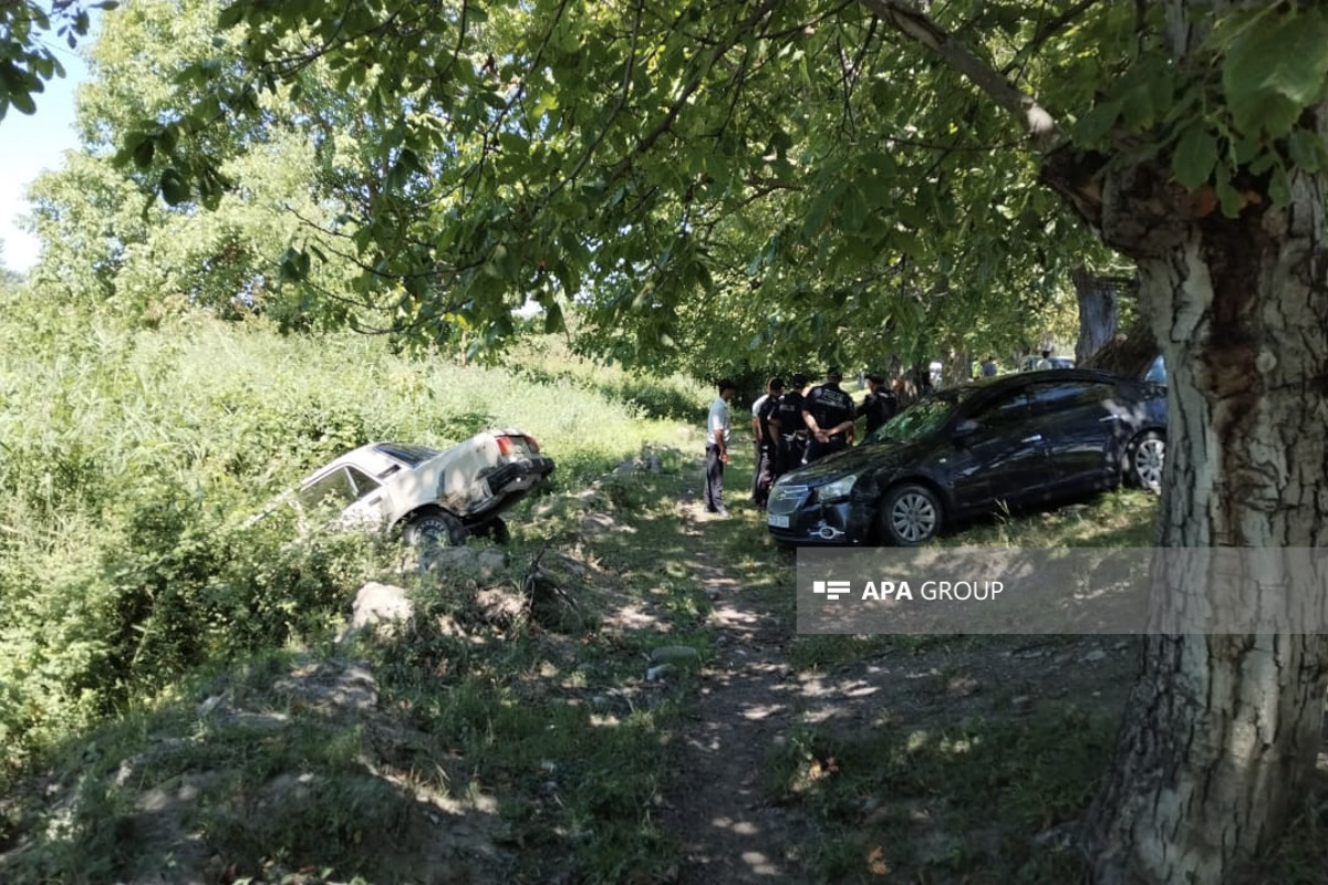 Oğuzda zəncirvarı yol qəzası olub, xəsarət alan var - FOTO 