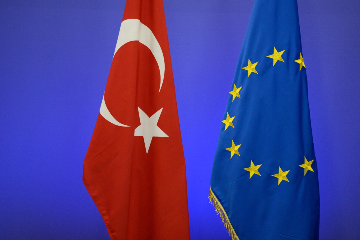 Ərdoğanın müşaviri: Türkiyəyə Aİ ilə viza liberallaşdırması vəd edilib